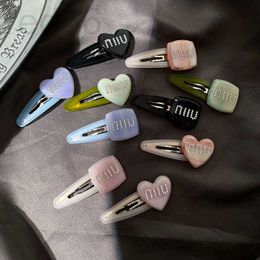 Hair Clips Barrettes designer New Spring/Summer 2023 Candy Colour Camaron Miu Girls' Sweet Love Block Clip 2SN6