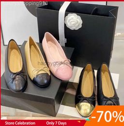 Designer-Schuhe Paris Marke Schwarze Ballerinas Schuhe Frauen Frühling Stepp Echtes Leder Slip auf Ballerina Luxus Runde Zehe Damen HJ2GBNDN