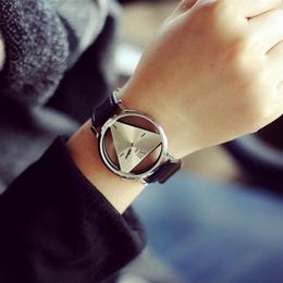 Wristwatches 2021 Fashion Women Leather Casual Watch Luxury Quartz Unique Wristwatch Dress Gift Bayan Saat2787