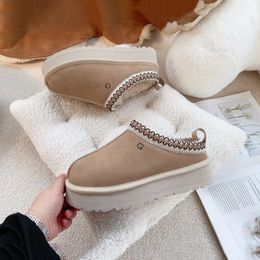 Fashion designer shoe Luxury women wool sandals Slippers Woman Slipper Shoes Brand Autumn Winter slides Fur Sandal Casual Shoes Size top99 033