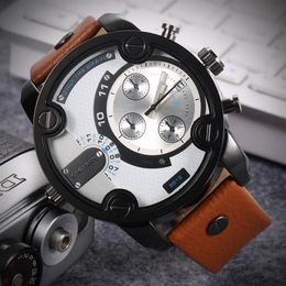 Wristwatches Cool Big Case Quartz Watch For Men Casual Mens Watches Cagarny Luxury Leather Strap Dual Times Miltiary Relogio Mascu228O