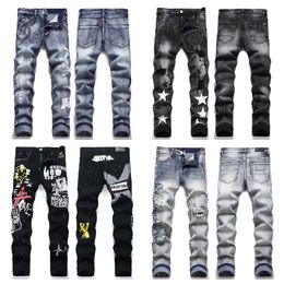 Jeans firmati Jeans da uomo High Street Jeans viola per uomo Pantaloni ricamati Donna Oversize strappato Patch Hole Denim dritto Moda Slim