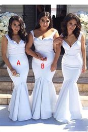 2023 White Mermaid Long Bridesmaid Dresses Spaghetti Straps Pleats Floor Length Maid of Honour Wedding Guest Party Gowns