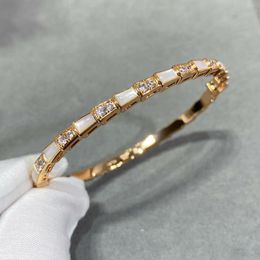 Luxury Women Jewelry Gold Bangle High grade Snake Bone Inlaid Diamond Paired with Fritillaria Design Fashion Elegant Designer Elegant Gorgeous Lady Bracelet