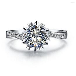 Cluster Rings Exquisite AU750 Female Ring 1Ct Lab Grown Moissanite Diamond Twist Setting Snowflake Engagement 18K Jewelry