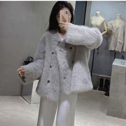 Women's Fur Winter Short Warm Thick Soft White Fluffy Faux Coat Women Double Breasted Loose Casual Korean Style Fashion 2023 B218