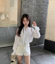 Fashion men's wear H0901 French Celebrity Little Shirt Autumn/Winter Inner Layer Top Lace up Ruffle Edge Chiffon White for Women