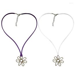 Pendant Necklaces Hollow Out Neckchain Simple Flower Charm Neck Chain Female Y2K Jewellery Gift