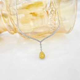 Chains YM2023 Pure 18K Gold Jewelry Solid G18K Natural Yellow Diamonds 0.20ct Pendants Gemstone Necklaces For Women