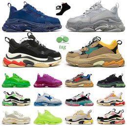 2024 fashion triple s black sneakers designer casual shoes clear sole white grey red pink blue Royal Neon Green mens Tennis outdoor sports trainers platform shoe