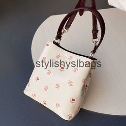 Shoulder Bags Designer bag Handbags Shoulder Bags Leather crossbody bags Styles Flowers cherry Bucket bag Large Handbag03stylishyslbags