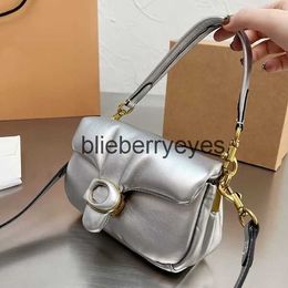 Shoulder Bags Vintage Designer Bags Leather Family Retro Hobos Classic Luxury Crossbody Underarm Carry Bag Shoulder Wallet Size13blieberryeyes