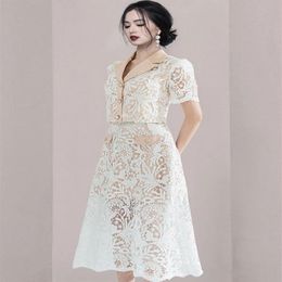 Two Piece Dress Summer New Luxury Runway Style Lapel Short Sleeve Top Two Piece Set For Women Lace Hollow Out Flower Fashion Skirt275I