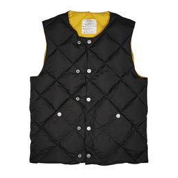 Men's Down Parkas Vest Slim Fit Warm Black Khaki Quilted Sleeveless Jacket Casual Vintage Winter Waistcoat 230928