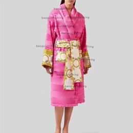 22 Designers brand women's Men's designer luxury classic cotton Pyjamas kimono warm bathrobe home wear M size Robes card295p