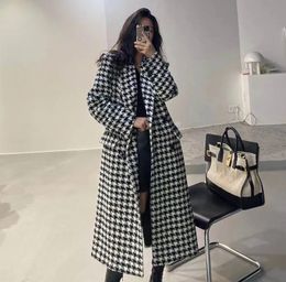 Kvinnor blandar mode houndstooth faux jacka kvinnor höst koreansk elegant singelbröst lång överrock vinter tjock varm blandning utkläder 231005