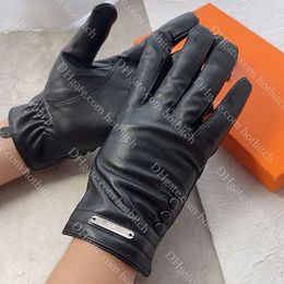 Mens Leather Gloves Designer Gloves For Men Winter Outdoor Cycling Warm Gloves High Quality Christmas Gift