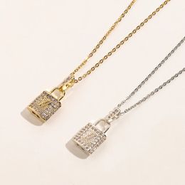 Fashion Necklace Luxury Designer Necklace Choker Chain Crystal 18K Gold Plated 925 Silver Plated Stainless Steel Letter Pendants Fashion Women Jewelry