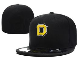 2023 Fashion Accessories Ready Stock One Piece All Team Bal on Field Fitted Hats Flat Visor Fan's Sized Chapeau Baseball Closed Caps for
