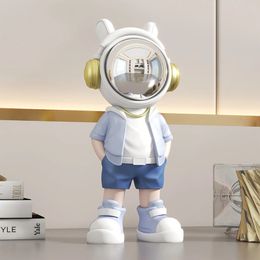 Decorative Objects Nordic Resin Astronaut Sculpture Creative Home Decor Cartoon Animation Spaceman Doll Statue Living Room Office Desktop Ornaments 230928