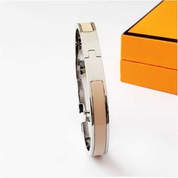 High Quality Luxury Designer Design Bangle Stainless Steel Bracelets Classic Jewellery for Men and Women SUHY CAV5