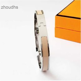 High Quality Luxury Designer Design Bangle Stainless Steel Bracelets Classic Jewellery for Men and Women ZU6L 8PYU