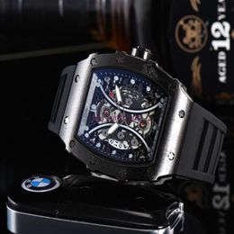 2021 Luxury Quartz Watches Mens Automatic Watch Men's Designer Wrist watch Water Resistant Reloj Hombre289m