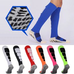 Sports Socks Non-Slip Football Socks Adults Athletic Long Absorbent Sports Grip Sock For Soccer Volleyball Running Knee Length Stockings 231005