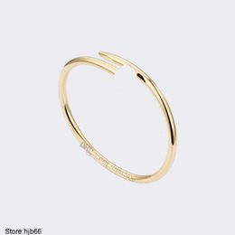 Designer Bracelet Bangle Jewelry for Women Nail Titanium Steel Gold-plated Never Fading Non-allergic Gold Bracelets; Store/21491608 8gwe 5mh1