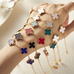 Fashion Designer Bangle for Women Elegant 4/Four Leaf Clover Locket Charm Bracelets Highly Quality Choker Chains Jewelry Plated Gold Girls Gift No Box