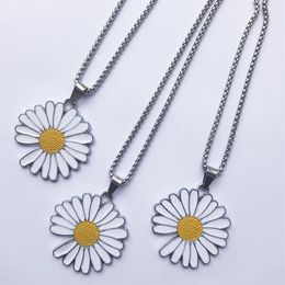 Quan Chi Dragon Same Style Daisy Neckle Sunflower PMO Little Pendant Decorated Para-Noise2 0 Hip-hop Fashion Personalit Chains295x