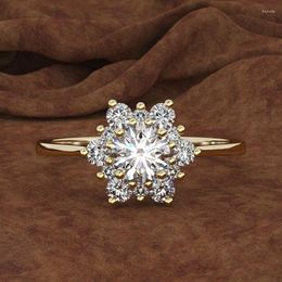 Wedding Rings Gold Colours Snowflakes Flower Exquisite Fashion Metal Inlaid White Zircon Stones Ring Engagement Jewellery