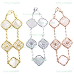 Luxury Crystal Charm Bracelet for Women Fashion Classic Four-leaf clover Bracelet Designer High-end Electroplating 18K Gold Jewelr296G