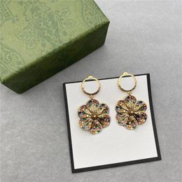 Stylish Flower Charm Earrings Colourful Diamond Pendant Studs Double Letter Designer Eardrop With Stamps For Women Party Date Gift288o