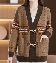 Women's Sweater 2023 Autumn/Winter New Jacquard Women's Knitwear Cardigan V-neck Women's Coat