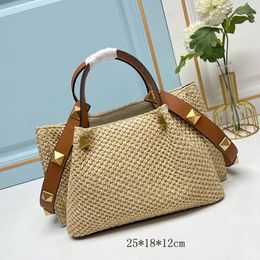 Shopping Bags Straw Woven Tote Bag Large Capacity Travel Shopping Bag High Quality Leather Handbag Fashion Design Shoulder Messenger 231006