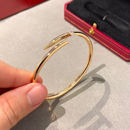 Classic Designer Nail Fashion Unisex Cuff Bracelet Couple Bangle Gold Jewelry Valentine's Day Gift