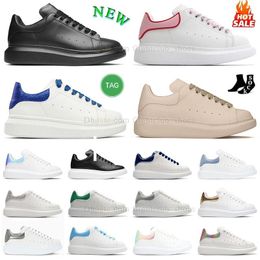 2024 casual shoes designer sneakers men women triple pink White Black Suede Leather Dream Blue Lust Red rainbow Silver mens famous outdoor trainers platform shoe