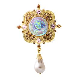 Designer Luxury Brooch Medieval Brooch Colorful Translucent Beauty Head Baroque Pearl High-end Clothing Accessories Corsage Female
