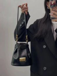Evening Bags 2023 Women s Bucket Bag PU Leather Black Versatile Handbag Luxury Brand Classic Fashionable Crossbody 231006