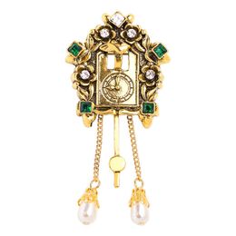 Designer Luxury Brooch Design Moving Like a Bird Alarm Clock Brooch Palace Carved Tassel Brooch Long Brooch Female