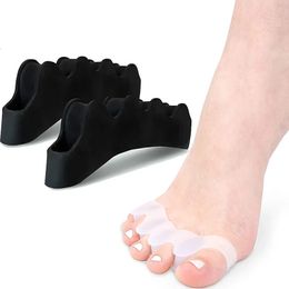 Foot Care Silicone Finger Toe Protector Separators Stretchers Straightener Bunion Pain Relief 5 Colours 231006