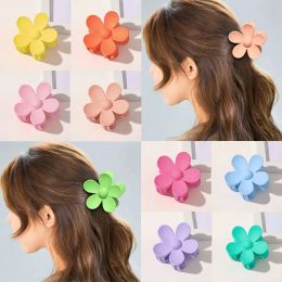 Flower Shaped Hair Claw Candy Colour Frosted Hair Clip Acrylic Hairpin Barrette Hair Clamp Crab Women Hair Accessoires