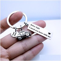 Keychains Lanyards Custom Initial A-Z Letters Airplane Key Chain Drive Safe Keychain Couples Men Boyfriend Flight Attendant Gift K Otun7