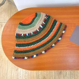 Berets 1PC Fashion Crochet Handmade Fisherman Hat Lotus Leaf Edge Colourful Striped Knitted Retro Versatile