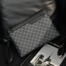 Cosmetic Bags Cases Fashion Plaid Print Clutch Men Design Men s Clutches Hanbags Luxury PU Leather Business Envelope Bag Male Handbags 231006