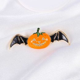 Designer Luxury Brooch Halloween Funny Pumpkin Bat Brooch Creative Personality Cute Pumpkin Head Brooch Coat Accessories Pins