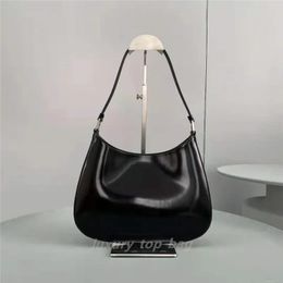 Top designer Cleo Women's Shoulder Bag Mirror calfskin long bread bag Silver hardware label handbag Fashion Bags