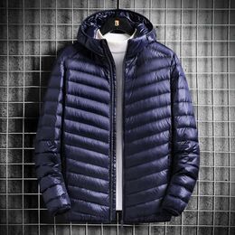 Designer White duck down 2023 lightweight short down jacket men's warm keeping men's top portable coat winter casual