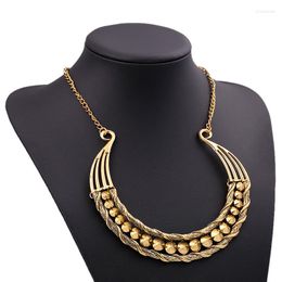 Pendant Necklaces LZHLQ Ethnic Moon Necklace Vintage Metal Hollow Geometric Plated Women Punk Maxi Fashion Jewellery Accessories